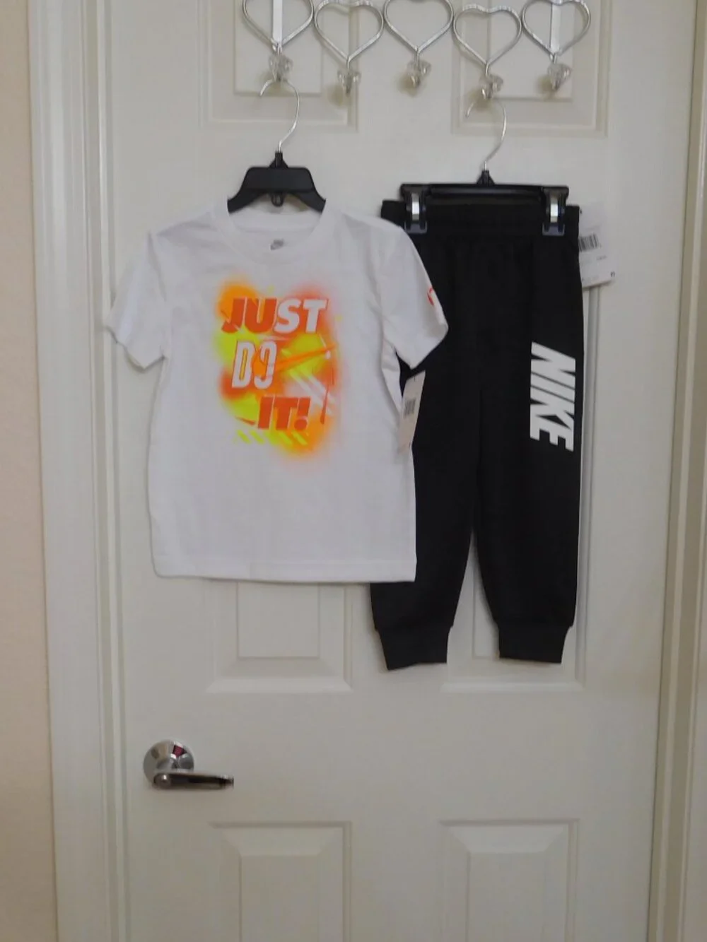 NWT Huge 17pc Nike L/S S/S Shirts Pants Joggers Sweatshirts Bundle sz 4 4t - Picture 10 of 12